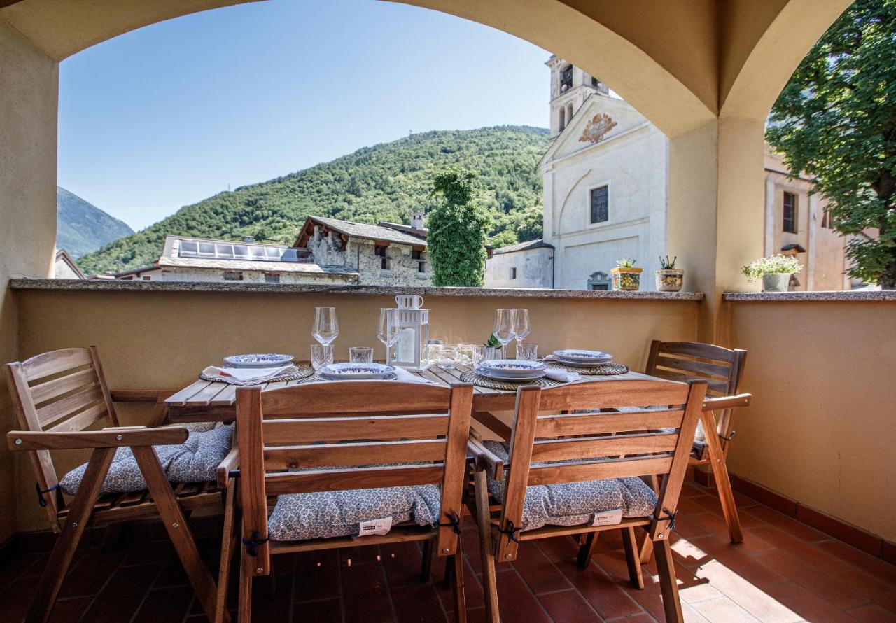Il Como' Della Civetta - Taverna “La Fenice” Stazzona エクステリア 写真